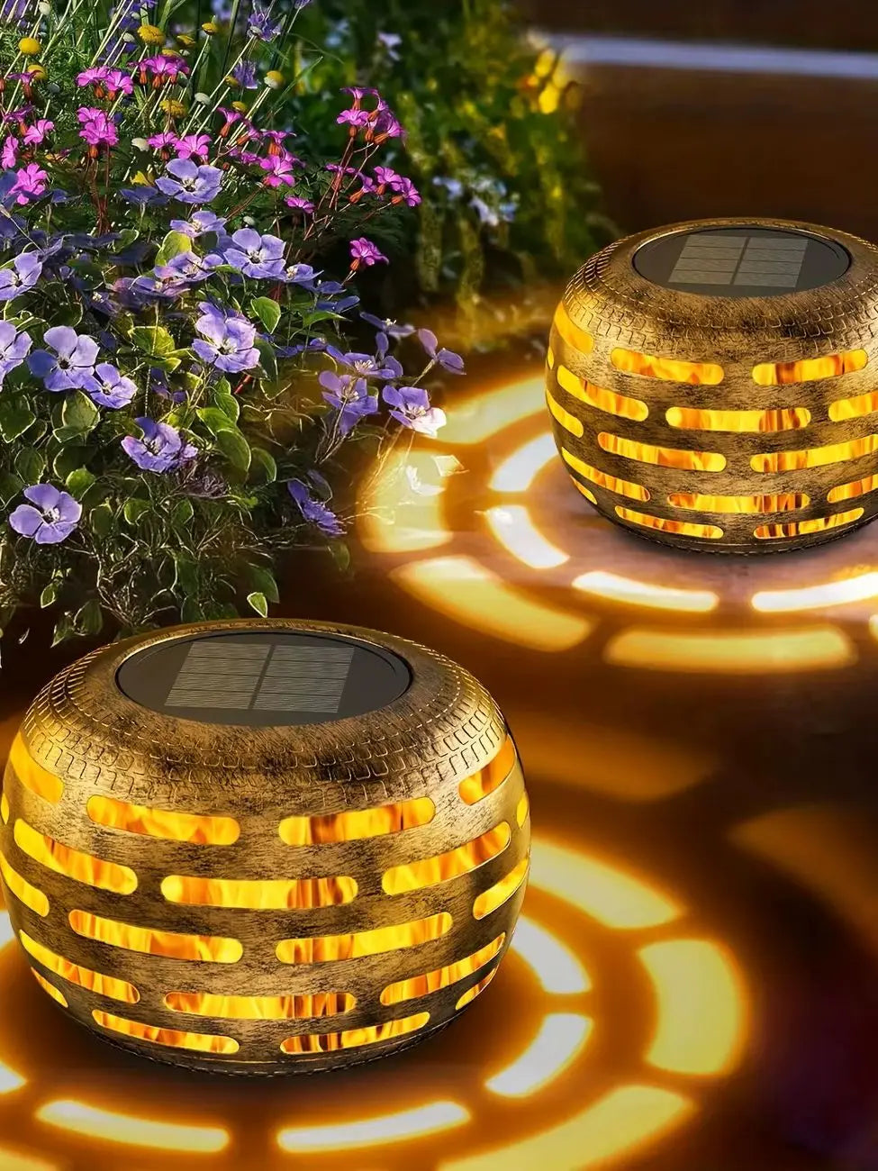 Hollow Out Retro Metal Solar Lanterns Outdoor LED Garden Decor